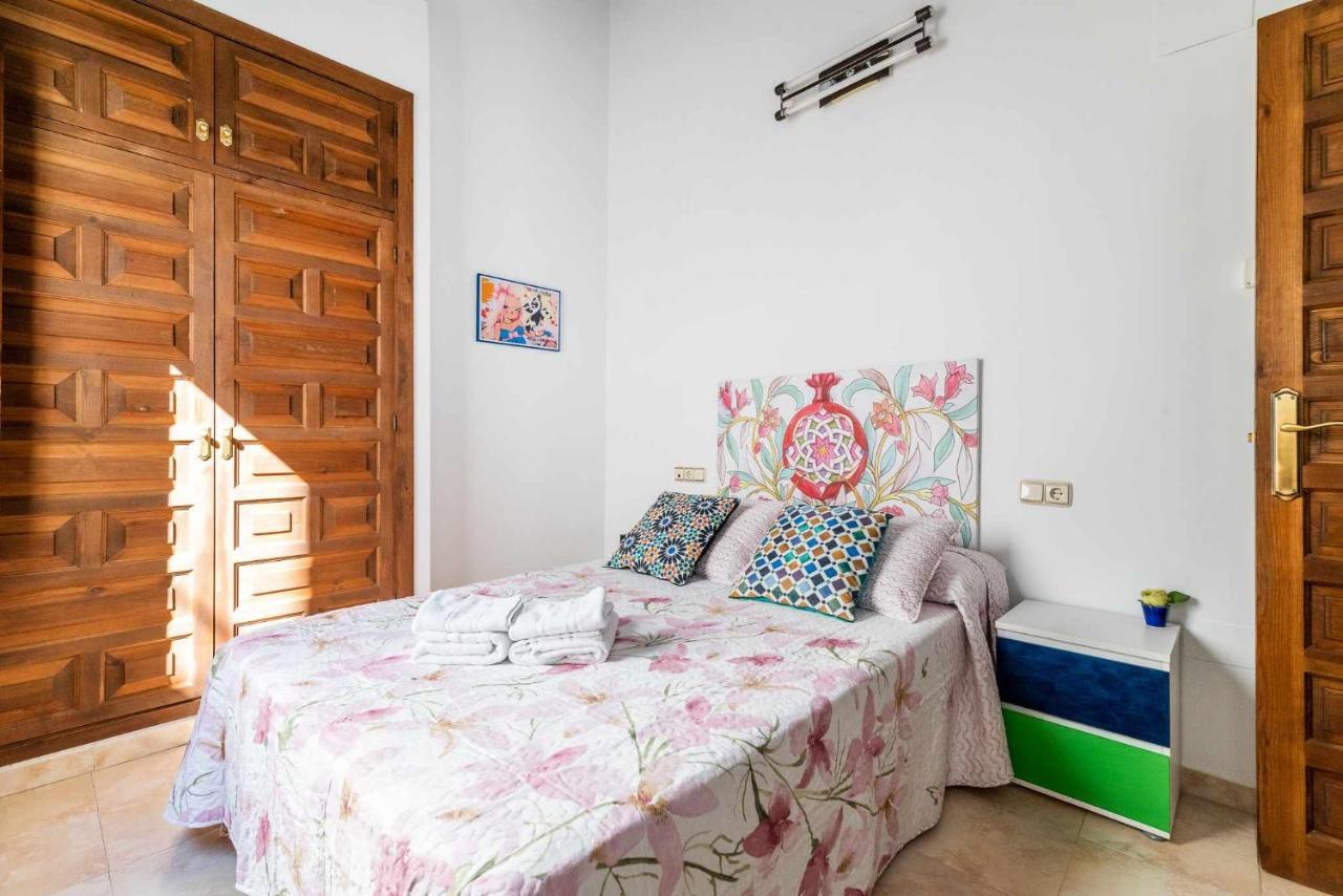 Comodo Y Moderno Apartamento Centro Гранада Экстерьер фото