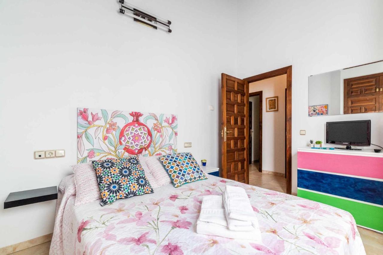 Comodo Y Moderno Apartamento Centro Гранада Экстерьер фото