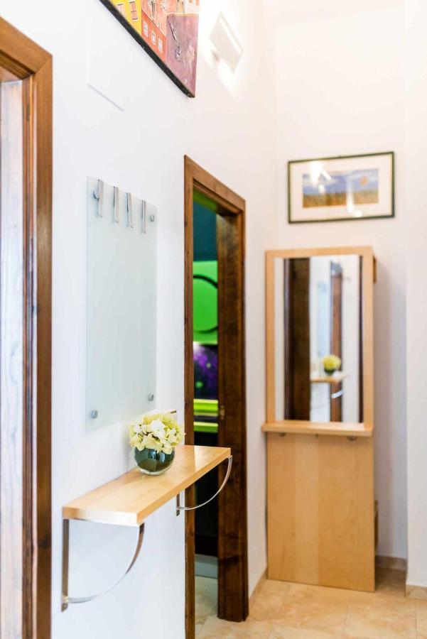 Comodo Y Moderno Apartamento Centro Гранада Экстерьер фото