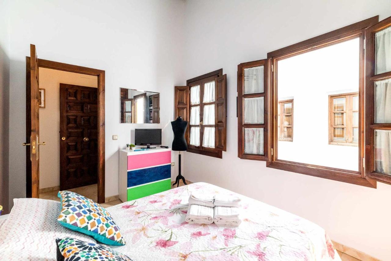 Comodo Y Moderno Apartamento Centro Гранада Экстерьер фото